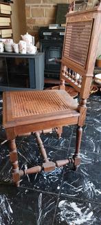 Chaise cannée, Ophalen