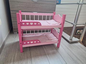 Houten stapelbedje poppen beschikbaar voor biedingen