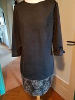 grijs kleed large blue bay 44, Kleding | Dames, Jurken, Maat 42/44 (L), Ophalen of Verzenden, Zo goed als nieuw, Knielengte