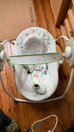 Elektrische babyschommel met muziek, Kinderen en Baby's, Wipstoeltjes, Gebruikt, Schommelstoel, Met gordel(s) of riempje(s), Ophalen