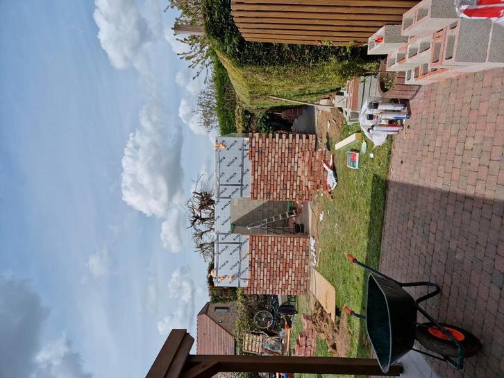 MAÇON PROFESSIONNEL, Diensten en Vakmensen, Klusjesman en Klusbedrijf