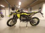 Sherco 50 CC SM-RS 50 Silver Nieuw, Fietsen en Brommers, 6 versnellingen, Nieuw, 49 cc, Ophalen