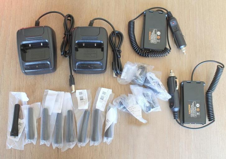Lot Baofeng walkie talkie benodigdheden, Telecommunicatie, Portofoons en Walkie-talkies, Nieuw, Accessoires, Ophalen of Verzenden