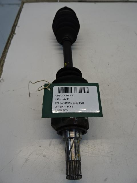 AANDRIJFAS LINKS VOOR Opel Corsa B (73 / 78 / 79), Auto-onderdelen, Remmen en Aandrijving, Opel, Gebruikt