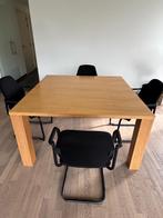 Vergadertafel 1,4m x 1,4m met 4 zwarte stoelen, Ophalen, Gebruikt, Bureau