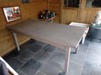 Stevige eettafel ideaal voor overkapping mancave of veranda, Gebruikt, Ophalen