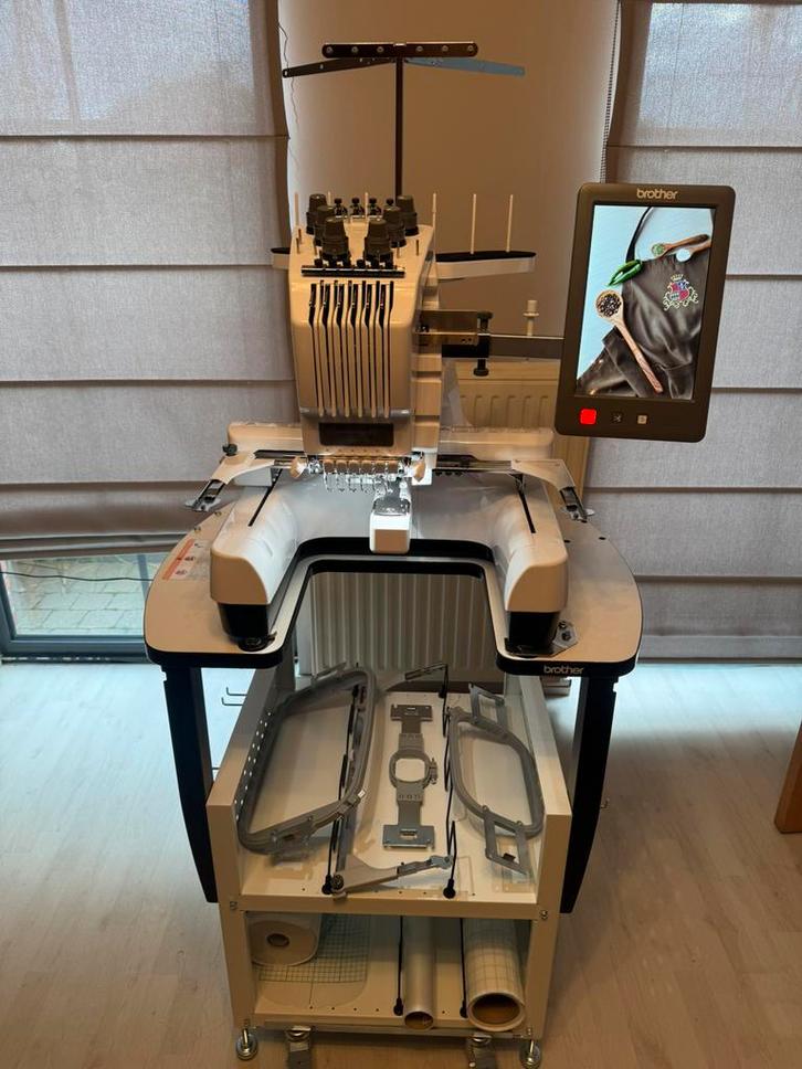 Brother PR680W te koop zo goed als nieuw!, Hobby & Loisirs créatifs, Broderie & Machines à broder, Comme neuf, Machine à broder