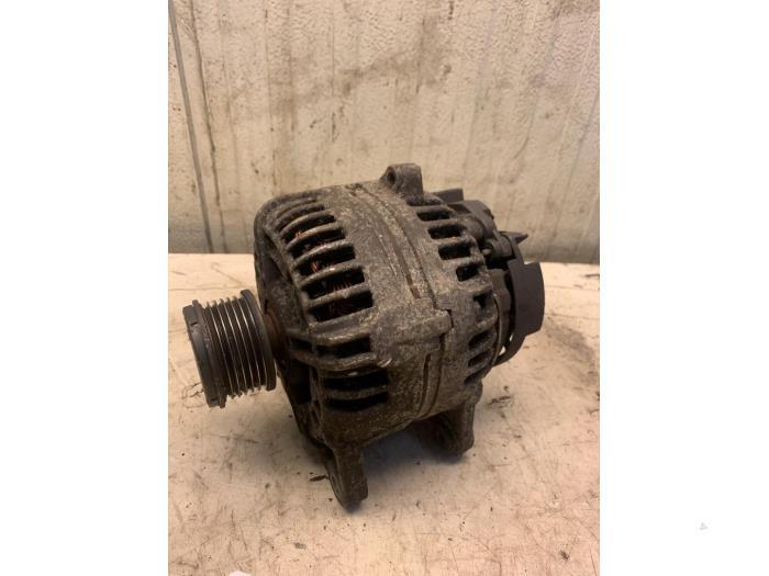 Dynamo van een Renault Kangoo, Auto-onderdelen, Motor en Toebehoren, Renault, Gebruikt, 3 maanden garantie, Ophalen of Verzenden