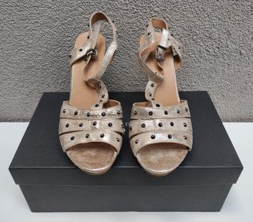 BEORIGINAL Sandalen met hak mt 39 beschikbaar voor biedingen