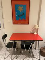 Table vintage fornica rouge avec 2 chaises, Enlèvement, Utilisé