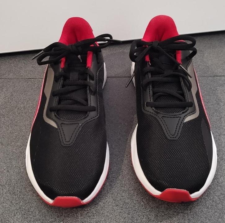Loopschoen Puma Ferrari Tiburion jr, maat 37,5 (nieuw), Sport en Fitness, Loopsport en Atletiek, Nieuw, Overige typen, Overige sporten