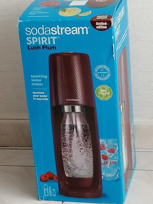 Splinternieuwe sodastream Limidet Edition Spirit luch plum., Elektronische apparatuur, Bruiswatermachines, Nieuw, Ophalen of Verzenden