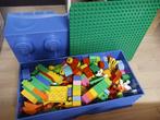 Lego opbergdoos + Duplo + plaat, Kinderen en Baby's, Speelgoed | Duplo en Lego, Verzenden, Gebruikt, Duplo