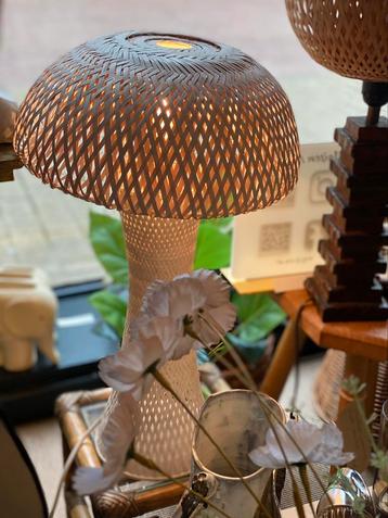 Rotan mushroom lamp 