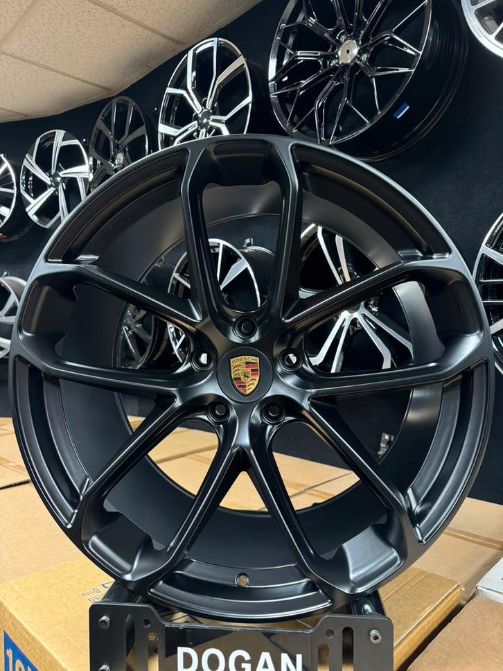 22 inch velgen voor Porsche GT look 5x130 Cayenne / Coupe, Auto-onderdelen, Banden en Velgen, Velg(en), Overige maten, Personenwagen