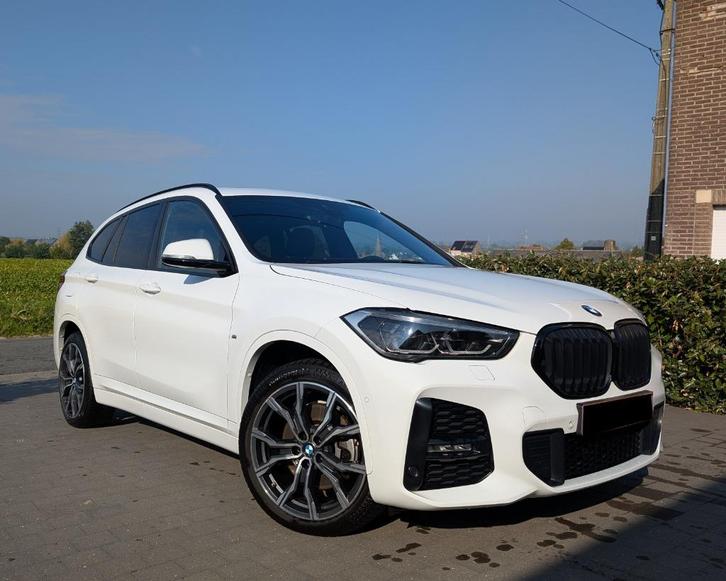 BMW X1 xDrive25e M Sport Full Option, Auto's, BMW, Particulier, X1, 360° camera, 4x4, ABS, Achteruitrijcamera, Airbags, Airconditioning