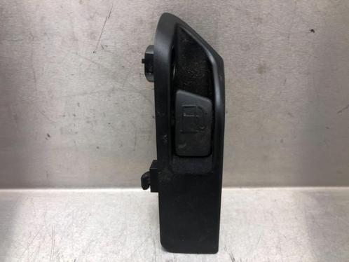TANKKLEP SCHAKELAAR Toyota Yaris IV (P21 / PA1 / PH1), Auto-onderdelen, Dashboard en Schakelaars, Toyota, Gebruikt