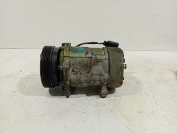 COMPRESSEUR CLIMATISATION Transporter T5 (01252101262), Utilisé, Volkswagen