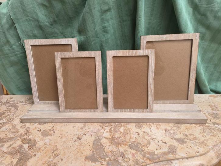 Plankje met fotokaders (4 stuks), Maison & Meubles, Accessoires pour la Maison | Autre, Utilisé, Enlèvement