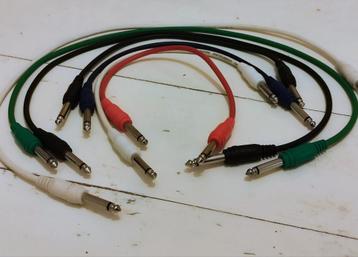 Patch cables beschikbaar voor biedingen