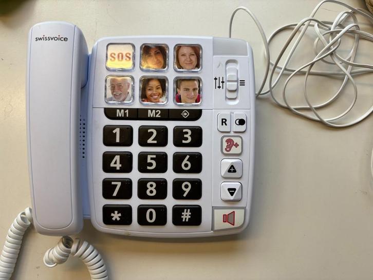 Swissvoice telefoon xtra 110 met grote druktoetsen, Telecommunicatie, Vaste telefoons | Niet Draadloos, Zo goed als nieuw, Ophalen of Verzenden