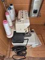 Toyota overlockmachine, Hobby en Vrije tijd, Naaimachines en Toebehoren, Ophalen, Gebruikt