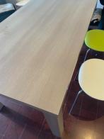 Tafel met vitrinekast, modern. Verlaagde prijs!, Huis en Inrichting, Kasten | Vitrinekasten, Ophalen, Gebruikt, Glas