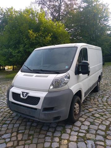 Peugeot boxer prêt a rouler 