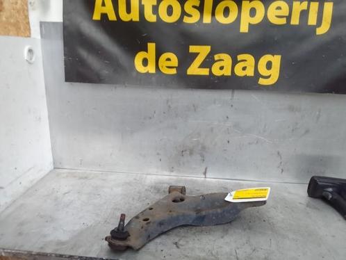 Draagarm links-voor van een Suzuki Alto, Auto-onderdelen, Ophanging en Onderstel, Suzuki, Gebruikt, 3 maanden garantie, Ophalen of Verzenden