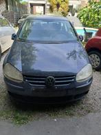 Golf 5 1.6 cc Benzine bj.2005, Auto's, Voorwielaandrijving, 75 kW, Stof, Zwart