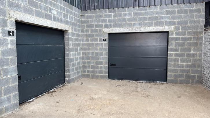 BOX-ENTREPOT-GARAGE A LOUER -COURCELLES - CHARLEROI, Divers, Divers Autre, Comme neuf, Enlèvement