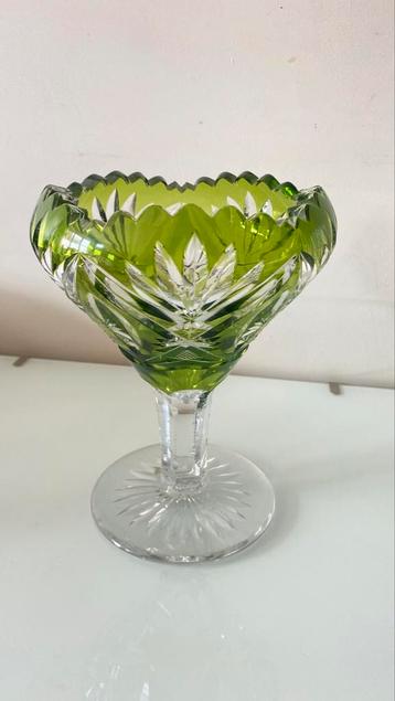 Coupe en cristal  beschikbaar voor biedingen