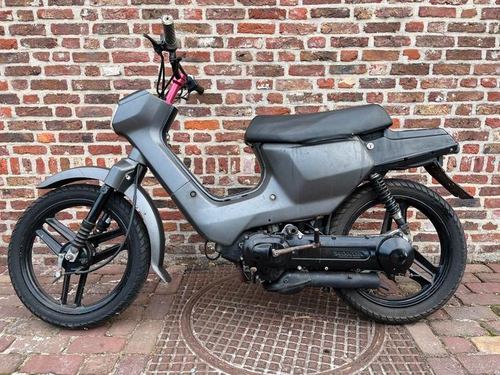 Honda Wallaroo B klasse, Fietsen en Brommers, Brommers | Honda, Gebruikt, Overige modellen, Klasse B (45 km/u), Ophalen