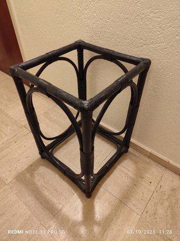 Support de table bambou noir beschikbaar voor biedingen