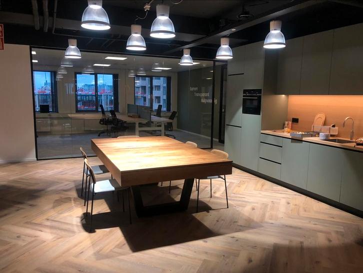 Nieuwe Custom handmade Pooltafel, Sport en Fitness, Biljarten en Poolen, Nieuw, Pooltafel, Ophalen of Verzenden