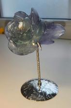 Regenboog fluoriet roos on stand, Ophalen of Verzenden