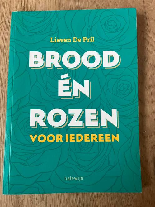 Lieven de Pril - Brood en rozen voor iedereen, Boeken, Godsdienst en Theologie, Zo goed als nieuw, Ophalen of Verzenden