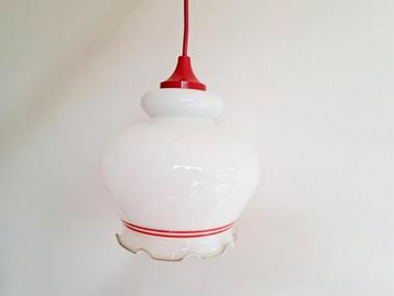 Vintage hanglamp beschikbaar voor biedingen