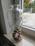 Zeer mooie oude vaas in glas met barbotine decoratie bloemen, Huis en Inrichting, Woonaccessoires | Vazen, Ophalen, Glas