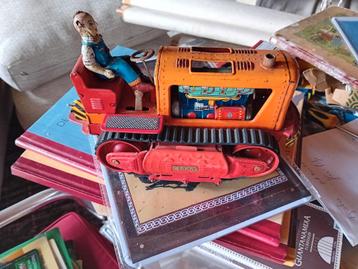 Blikken speelgoed  beschikbaar voor biedingen