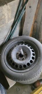 16" Mercedes a180 winterbanden met velgen, Auto-onderdelen, Banden en Velgen, Ophalen, Gebruikt, Velg(en), 16 inch