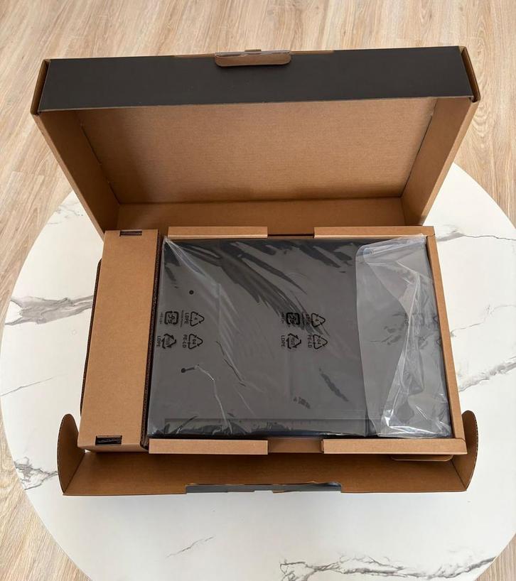 portable MSI Katana 15 i7-13620H RTX 4060 16 Go RAM SSD 1 To, Computers en Software, Laptop-opladers, Refurbished, Ophalen of Verzenden