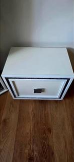 Table de chevet, Ophalen, Zo goed als nieuw