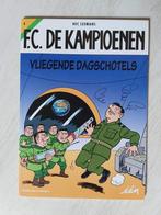 Stripboek De Kampioenen nummer 4: vliegende dagschotels, Hec Leemans, Une BD, Enlèvement ou Envoi, Neuf