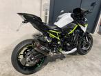 Kawasaki Z900 PERFORMANCE VOL OPTIES (bj 2020), Motoren, Motoren | Kawasaki, 4 cilinders, Bedrijf, 900 cc, Meer dan 35 kW