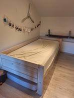 Bed 90x200cm, met lattenbodem(+matras), Ophalen, 90 cm, Eenpersoons, Zo goed als nieuw
