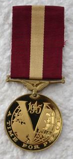 Medaille, Britse Restoration of Peace medal WOII, 1940-1945, Ophalen of Verzenden, Landmacht, Lintje, Medaille of Wings