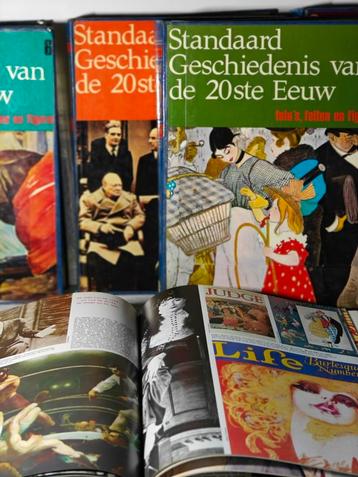Prachtig geïllustreerde geschiedenisboeken beschikbaar voor biedingen