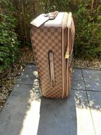 Valies Louis Vuitton, Handtassen en Accessoires, Koffers, Ophalen, Nieuw, Leer, Slot