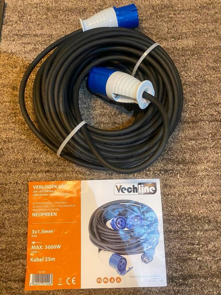 NIEUW 25 meter ProPlus CEE verlengkabel is, Caravans en Kamperen, Caravanaccessoires, Nieuw, Ophalen of Verzenden